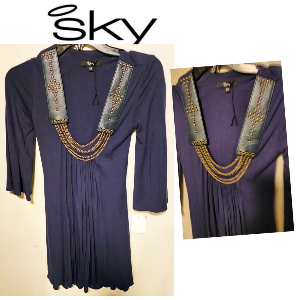 Sky Dress.   Sz Xs. New.  Deal!